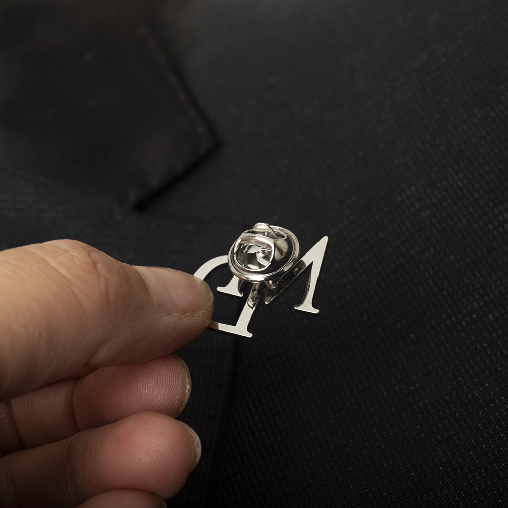 Tangula – broche à initiales p - Men'S Groom avis et prix